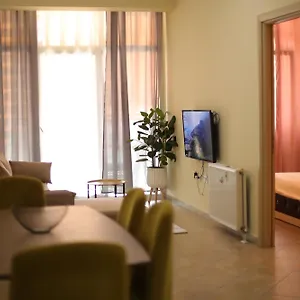 https://pleasant-apartment-with-free-dedicated-parking-in.albaniahotels.org